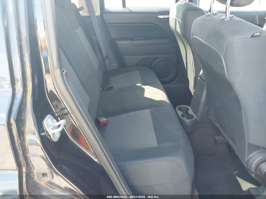 2014 JEEP PATRIOT auction photo 8