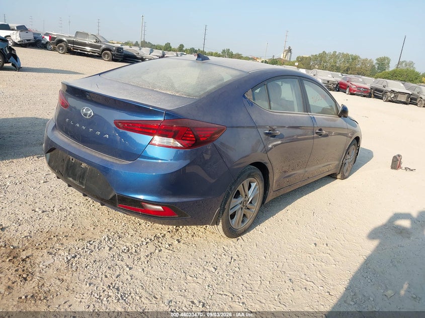 2020 HYUNDAI ELANTRA auction photo 4