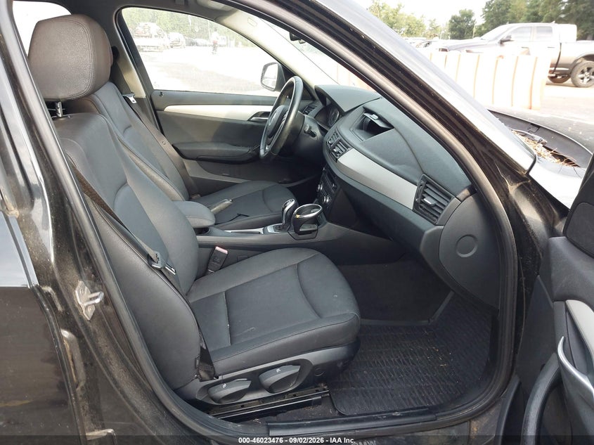 BMW X1 2013 VIN WBAVM1C54DVW41942