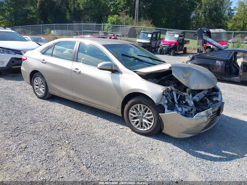 2017 TOYOTA CAMRY auction photo 1