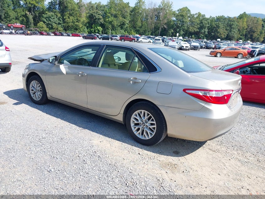 2017 TOYOTA CAMRY auction photo 3