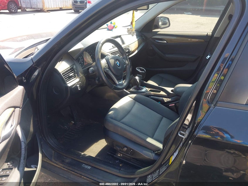 BMW X1 2013 VIN WBAVL1C54DVR86665
