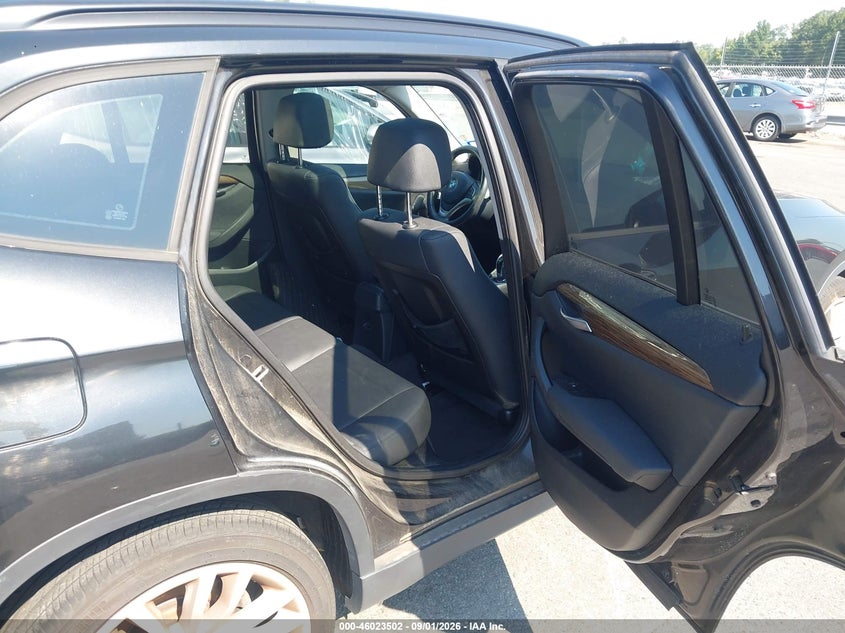 BMW X1 2013 VIN WBAVL1C54DVR86665