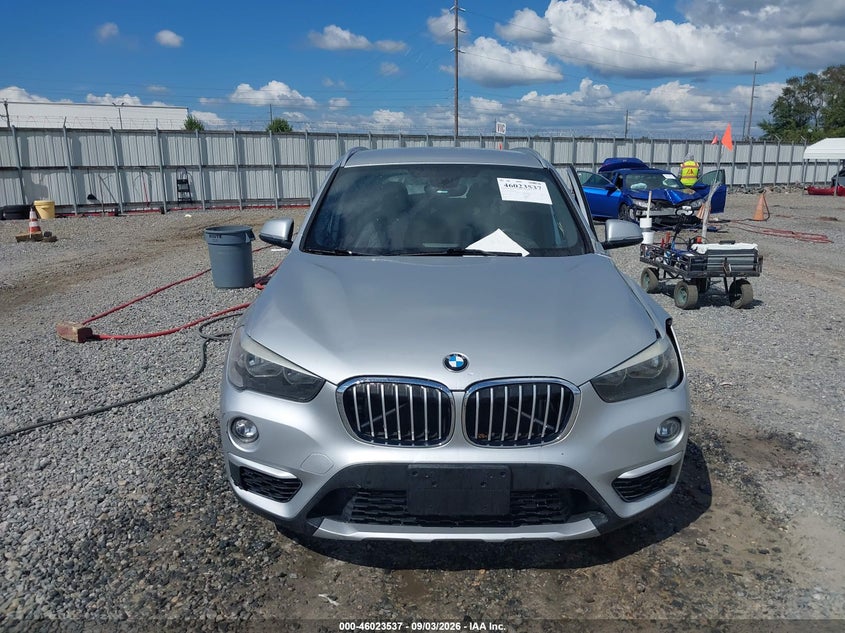 BMW X1 - zdjęcie 12