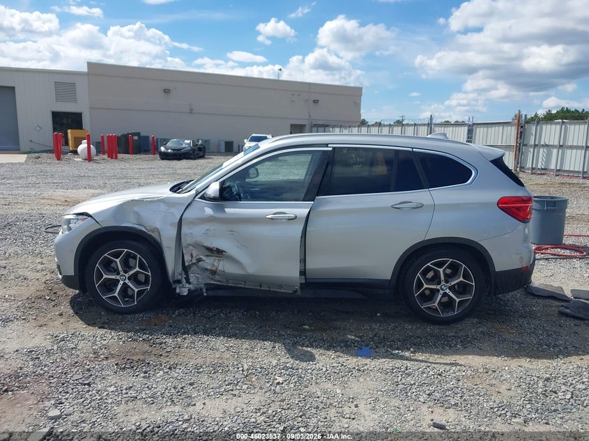 BMW X1 - zdjęcie 14