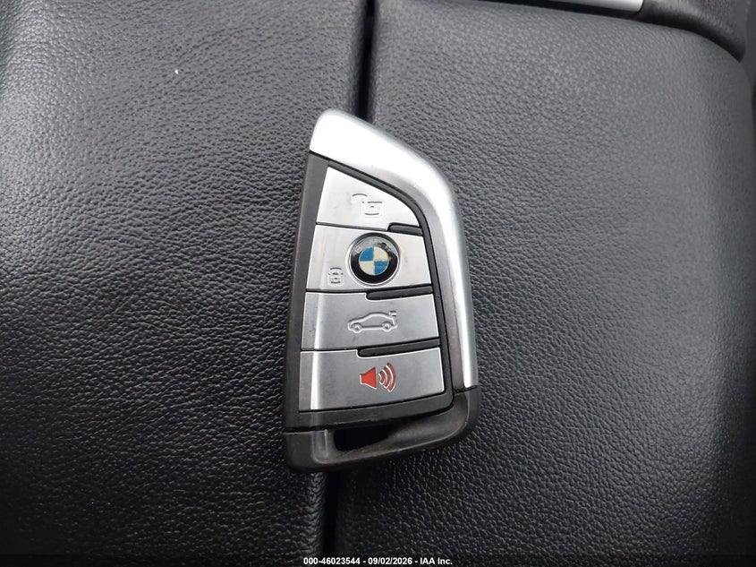 BMW X5 - zdjęcie 11