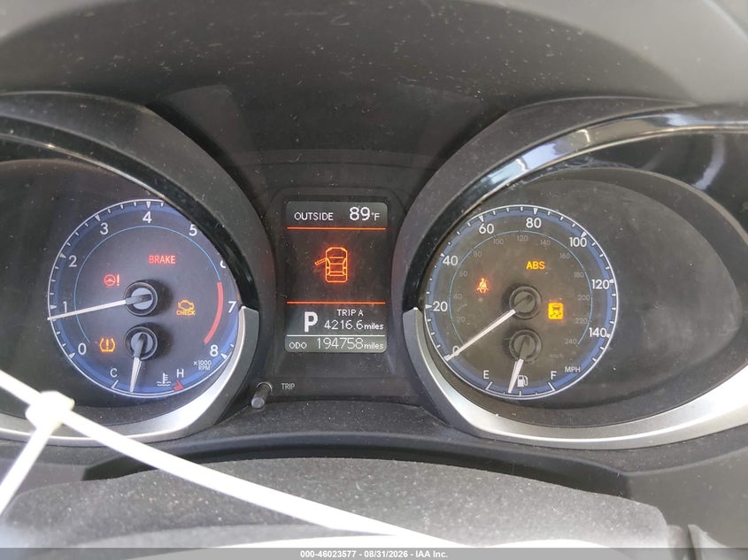2014 TOYOTA COROLLA auction photo 7