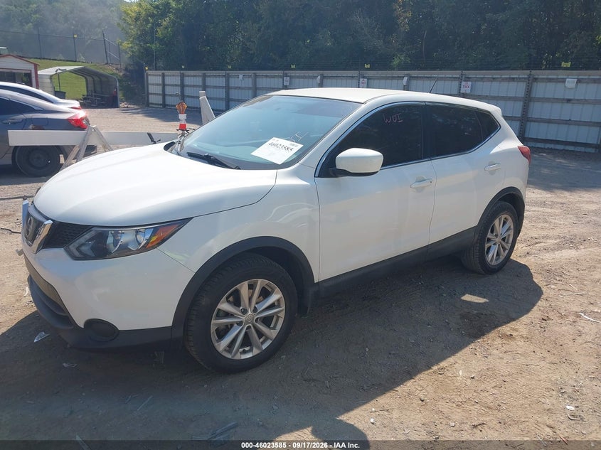 Vin: jn1bj1cp7jw161564, lot: 46522976, nissan rogue sport s 20182