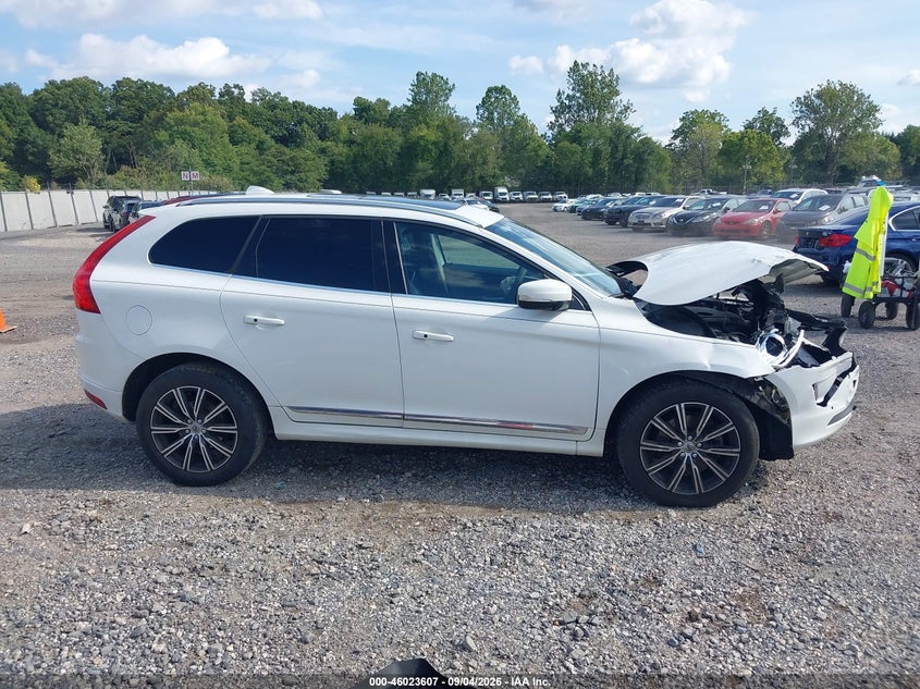 VOLVO XC60 - zdjęcie 13