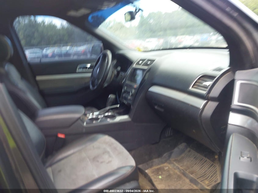 2017 FORD EXPLORER auction photo 5
