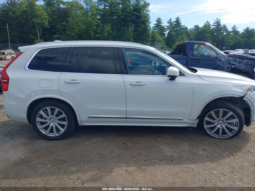 VOLVO XC90 - zdjęcie 14