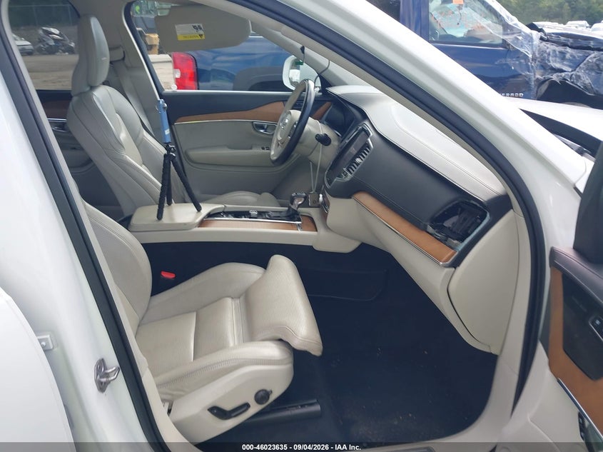 VOLVO XC90 - zdjęcie 5