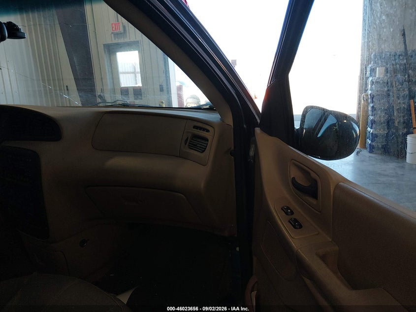 2001 FORD WINDSTAR auction photo 5