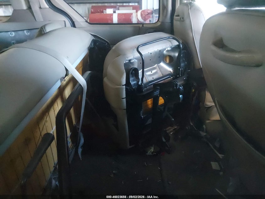 2001 FORD WINDSTAR auction photo 8