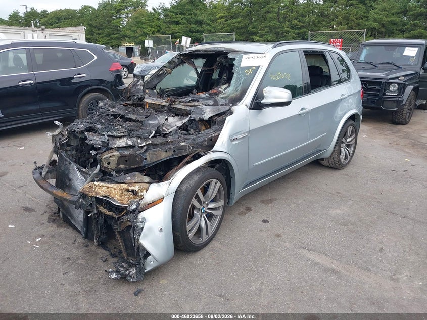 2013 BMW X5 M auction photo 2