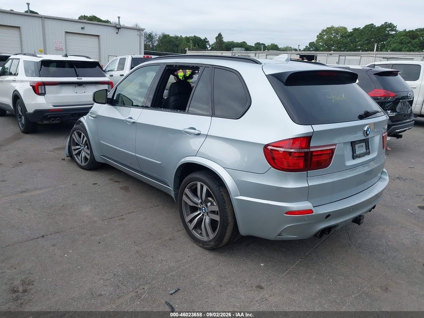 2013 BMW X5 M auction photo 3