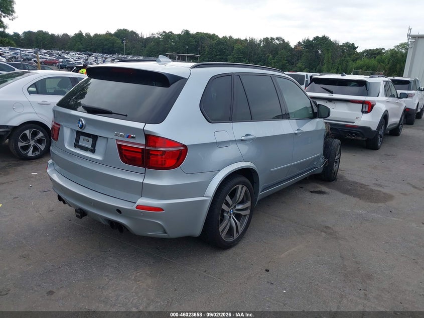 2013 BMW X5 M auction photo 4