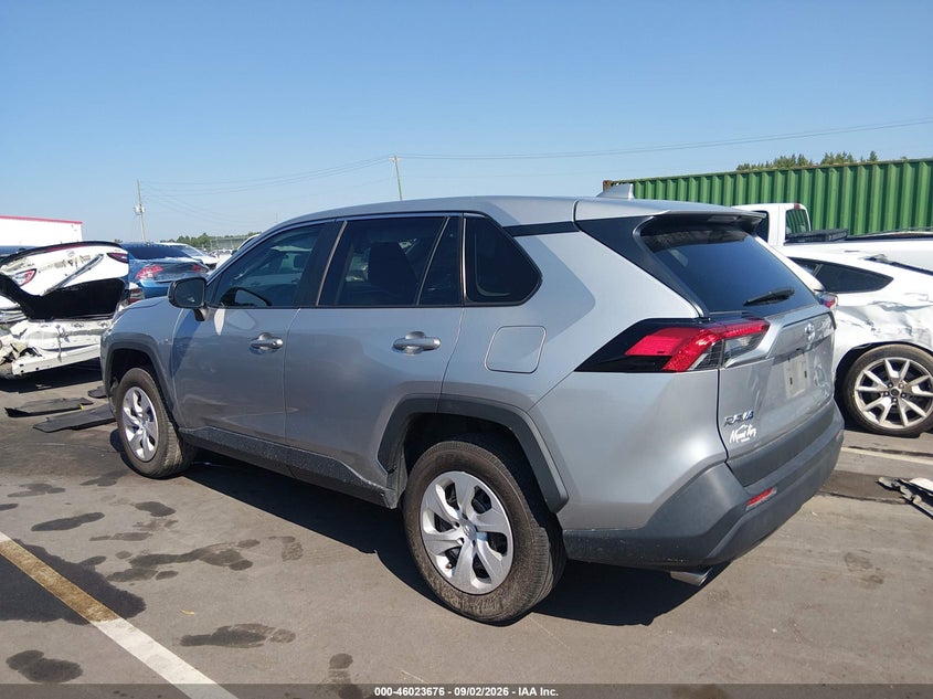 TOYOTA RAV4 - zdjęcie 3
