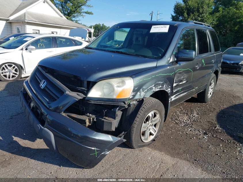 2004 Honda Pilot, Front End, IAAI, VIN 5FNYF18574B006845 — photo 2