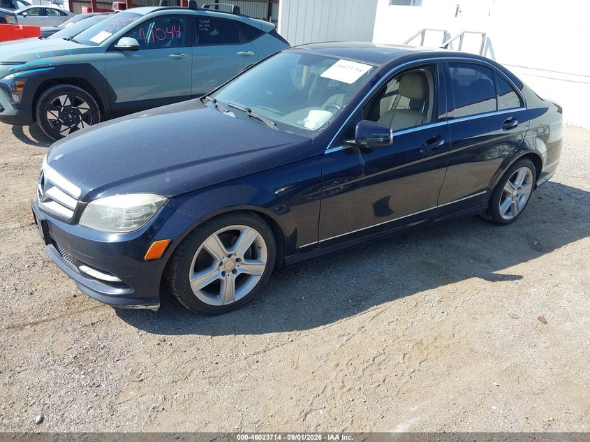 2011 MERCEDES-BENZ C 300 auction photo 2
