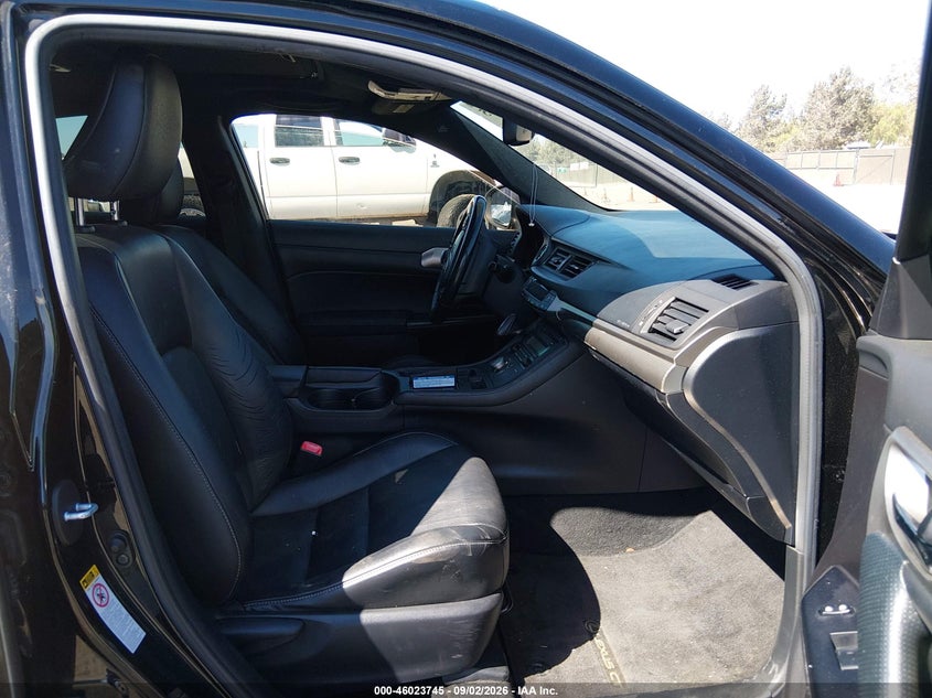 2015 LEXUS CT 200H — zdjęcie 5