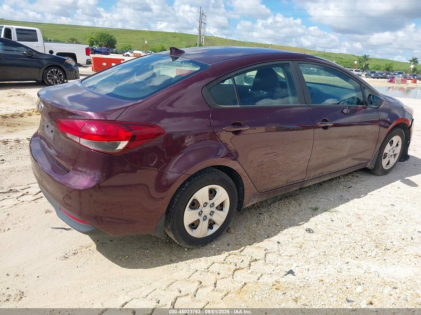 2018 KIA FORTE auction photo 4