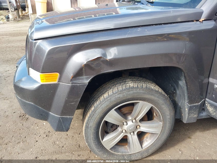 2016 JEEP PATRIOT auction photo 6