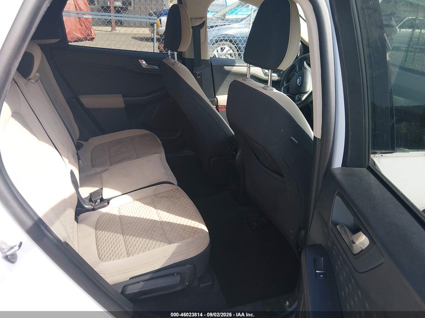 2020 FORD ESCAPE SE · Фото 8