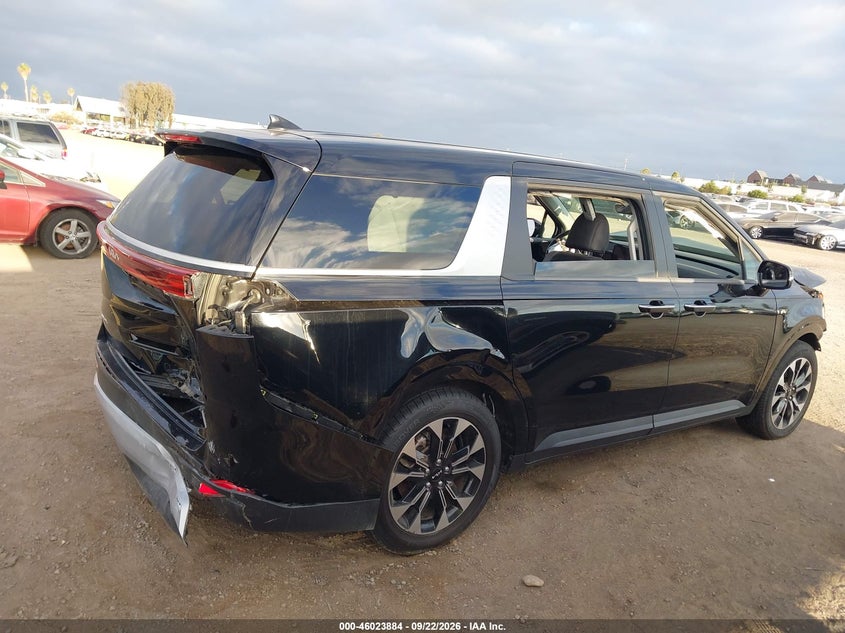 2024 KIA CARNIVAL MPV EX · Photo 13