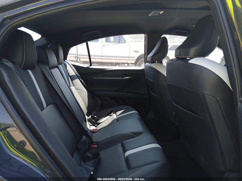 2025 TOYOTA CAMRY auction photo 8