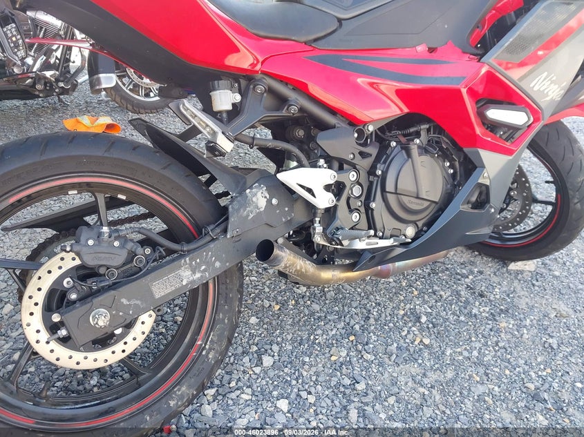 KAWASAKI EX500 2024