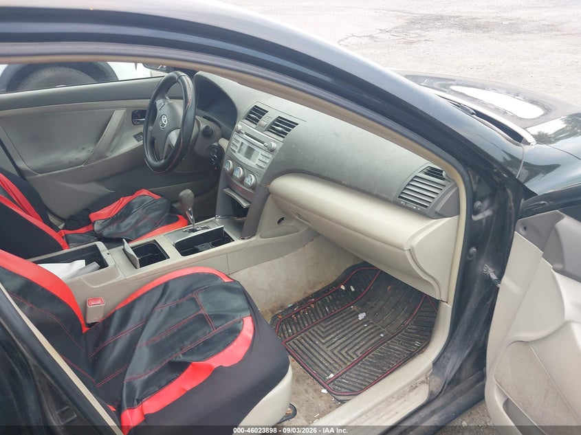 2010 TOYOTA CAMRY auction photo 5