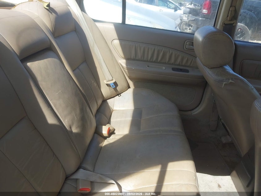 1996 NISSAN MAXIMA auction photo 8