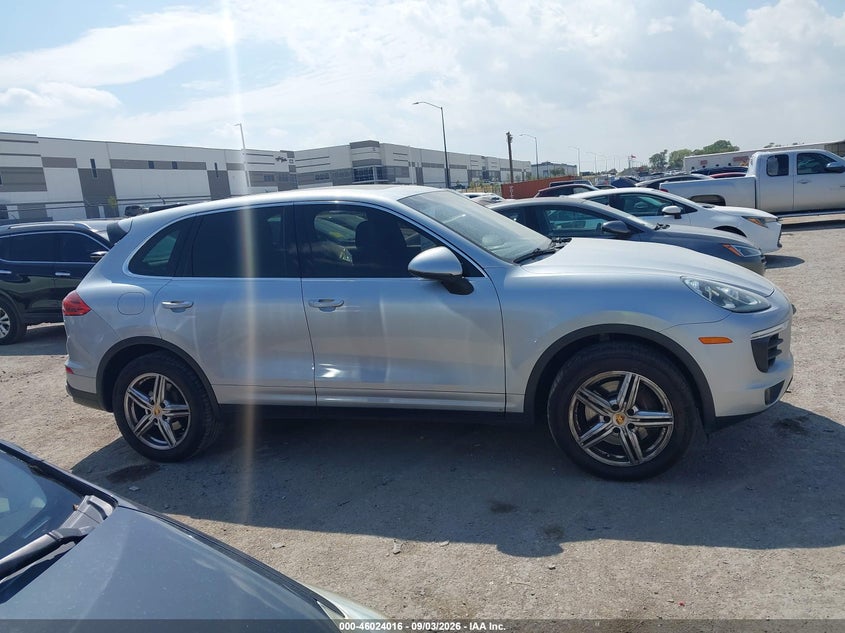 PORSCHE CAYENNE - zdjęcie 13