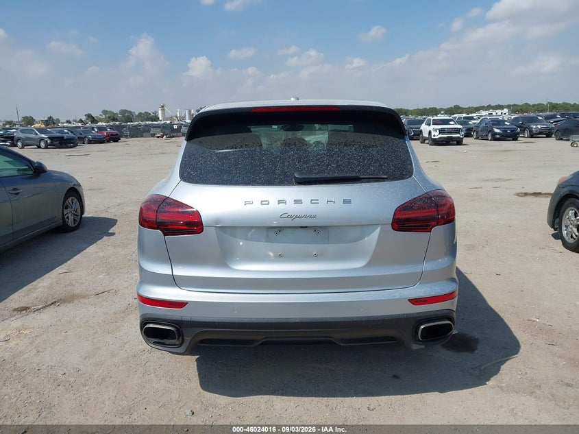 PORSCHE CAYENNE - zdjęcie 16