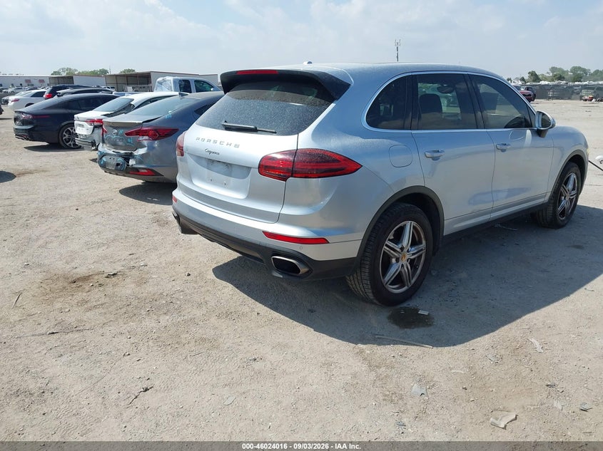 PORSCHE CAYENNE - zdjęcie 4