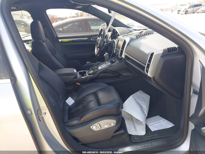 PORSCHE CAYENNE - zdjęcie 5
