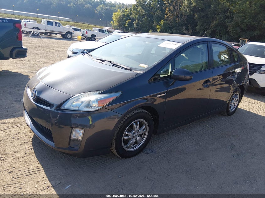2010 TOYOTA PRIUS auction photo 2
