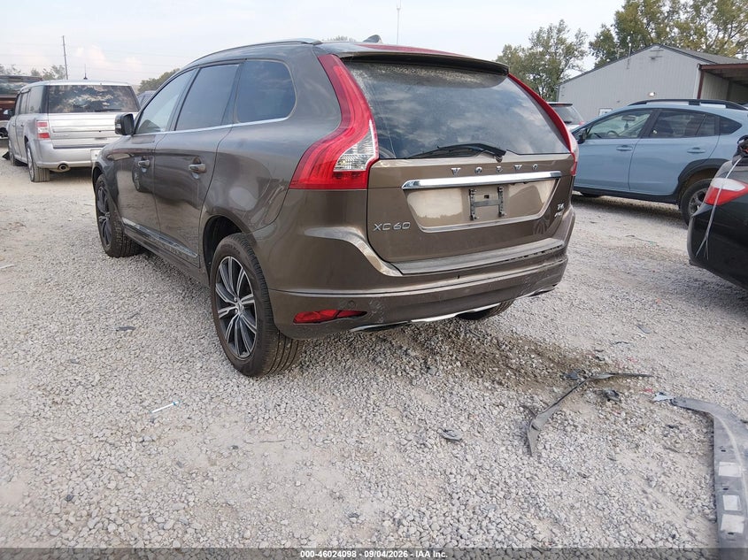 VOLVO XC60 - zdjęcie 12