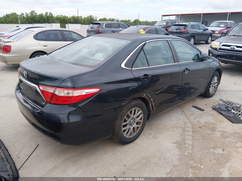 2015 TOYOTA CAMRY auction photo 4