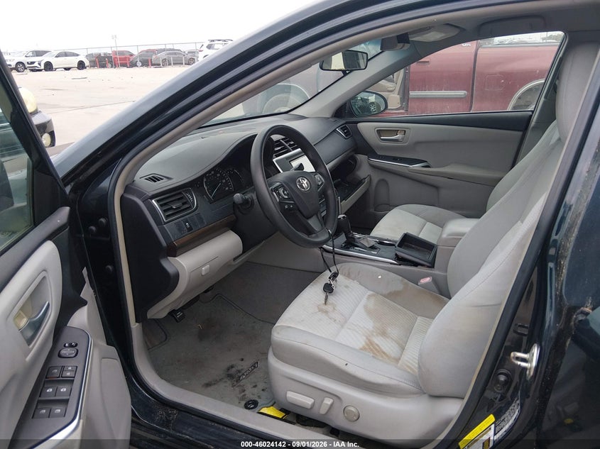 2015 TOYOTA CAMRY auction photo 5