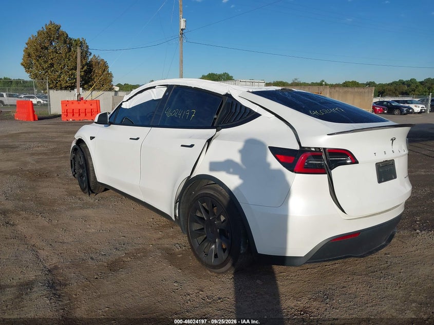 Vin: 7saygdee6pa127888, lot: 46523588, tesla model y awd/long range dual motor all-wheel drive 20233