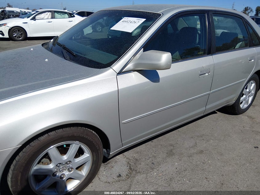 2000 TOYOTA AVALON auction photo 6