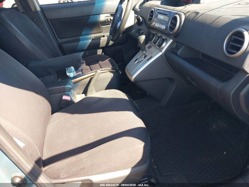 2009 SCION XB auction photo 5
