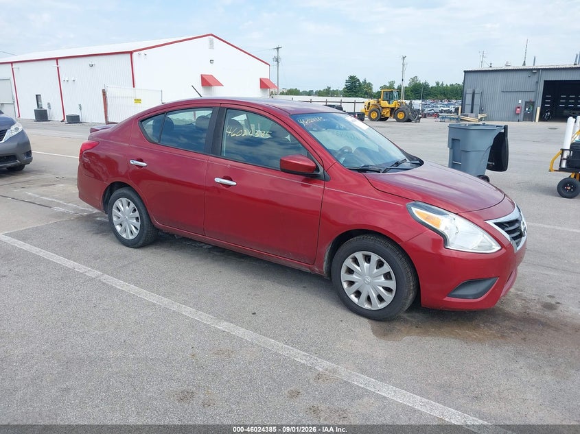 2018 NISSAN VERSA auction photo 1
