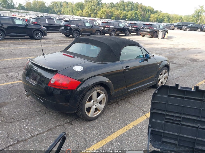 2002 AUDI TT auction photo 4