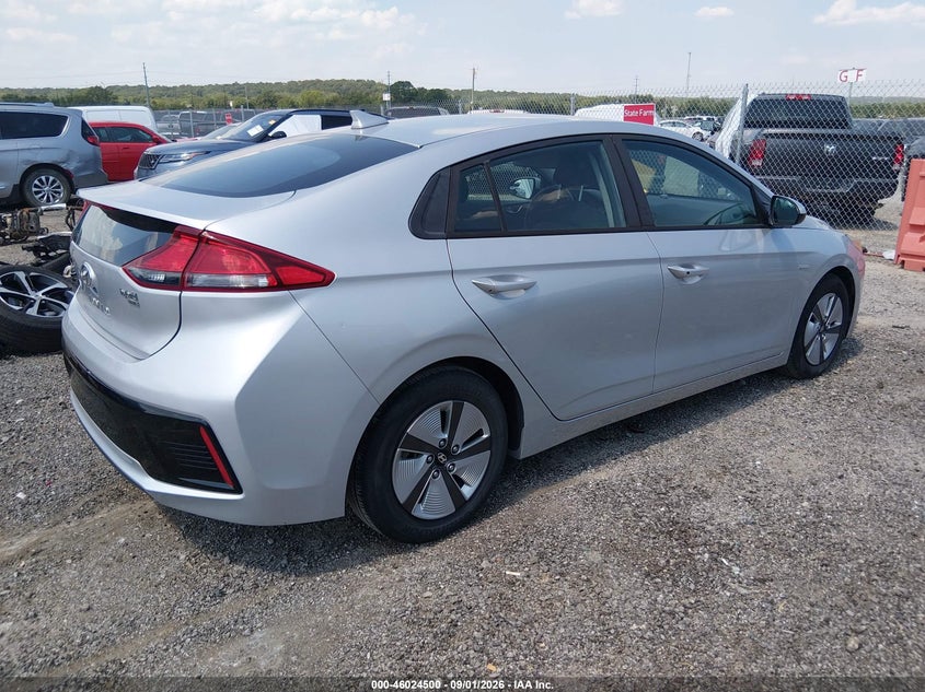 2019 HYUNDAI IONIQ HYBRID auction photo 4