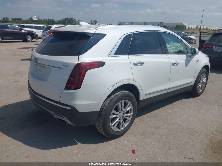 CADILLAC XT5 - zdjęcie 4