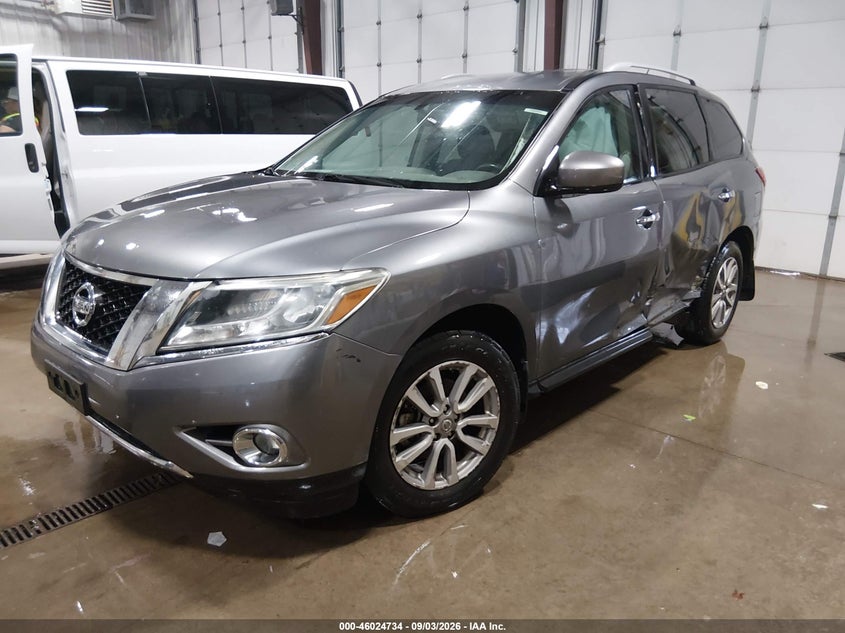 NISSAN PATHFINDER 2015 VIN 5N1AR2MN1FC713620