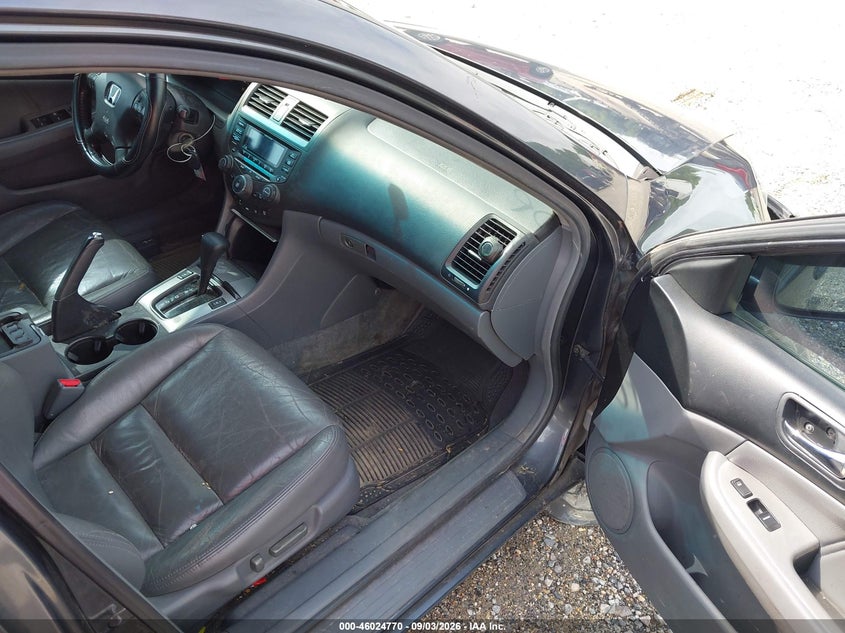 2004 HONDA ACCORD auction photo 5